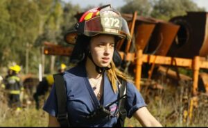 Micaela-Lopez-Farina-Bomberos-El-Peligro.jpg