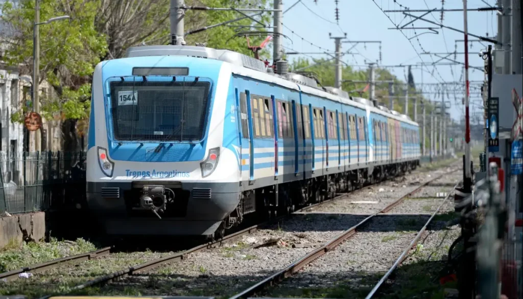 TREN-ROCA-LA-PLATA