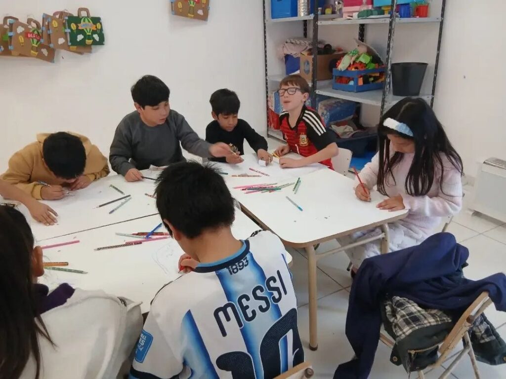 CATIVIDADES GRATUITAS EN LOS BARRIOS VACACIONES DE INVIERNO
