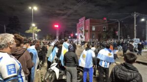 FESTEJO-ARGENTINA-520-Y-208.jpg