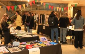 feria-otros-aires-teatro-argentino-