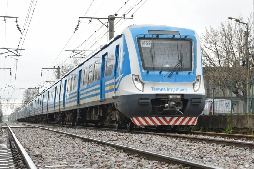 TREN-ROCA-