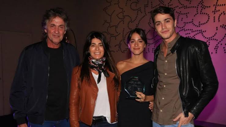 familia tini