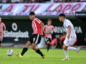 Estudiantes-vs.-Velez-Perez-1068x801