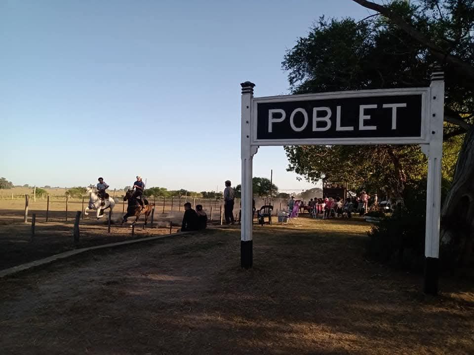 poblet-centro-tradicionalista3278582136165994061.jpg