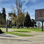 Fans de BTS celebraron el cumpleaños de Jimin en Av. 25 y 32 en la previa de los shows en nuestra ciudad