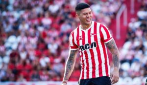 rojo-estudiantes-1068x619